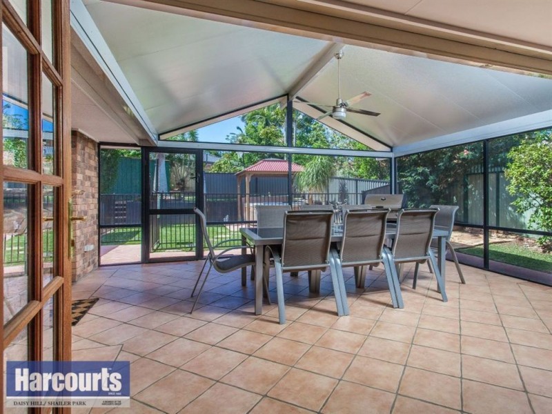 3 Ebbro Court, Daisy Hill QLD 4127