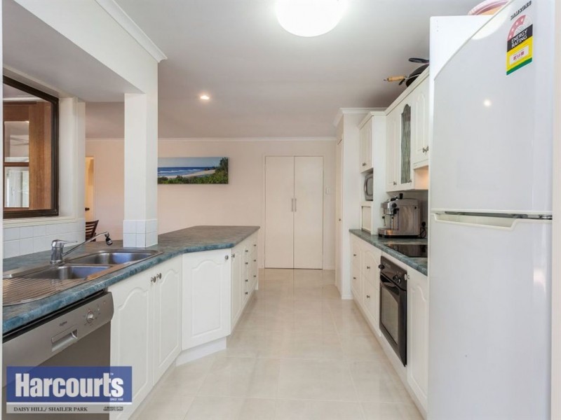 3 Ebbro Court, Daisy Hill QLD 4127