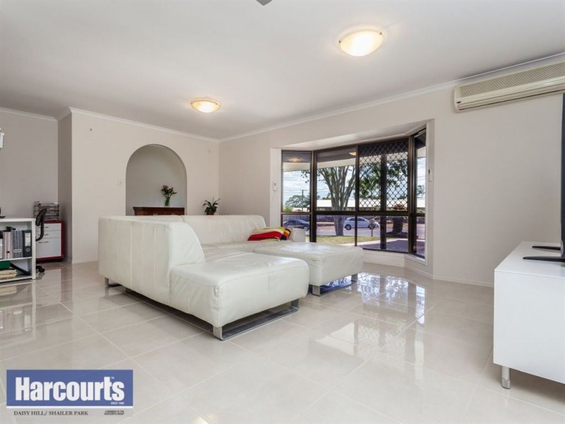 3 Ebbro Court, Daisy Hill QLD 4127