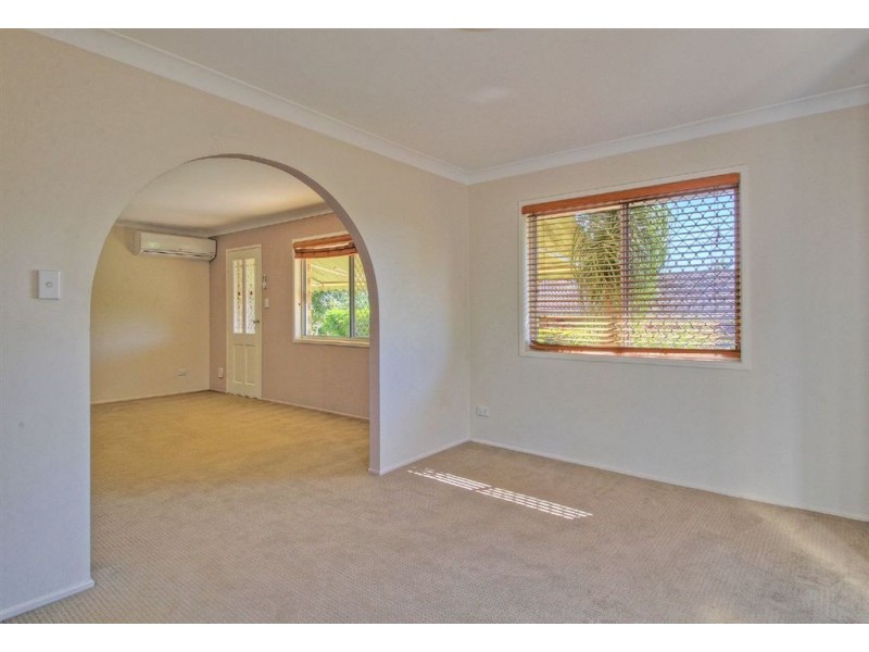 24 Tulip Street, Daisy Hill QLD 4127