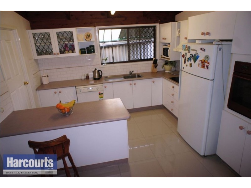 8 Mallawa Street, Slacks Creek QLD 4127