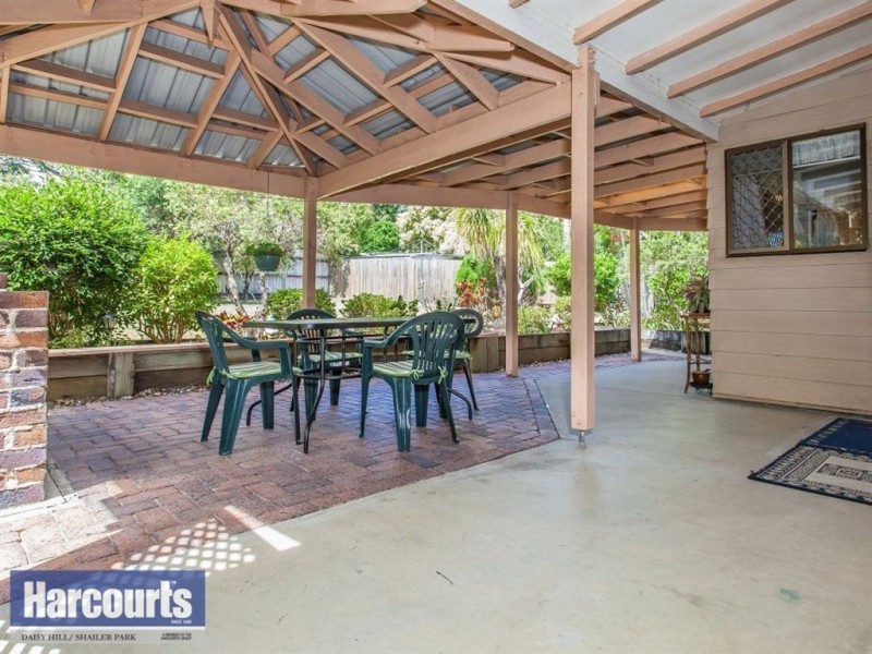13 Oxley Circuit, Daisy Hill QLD 4127