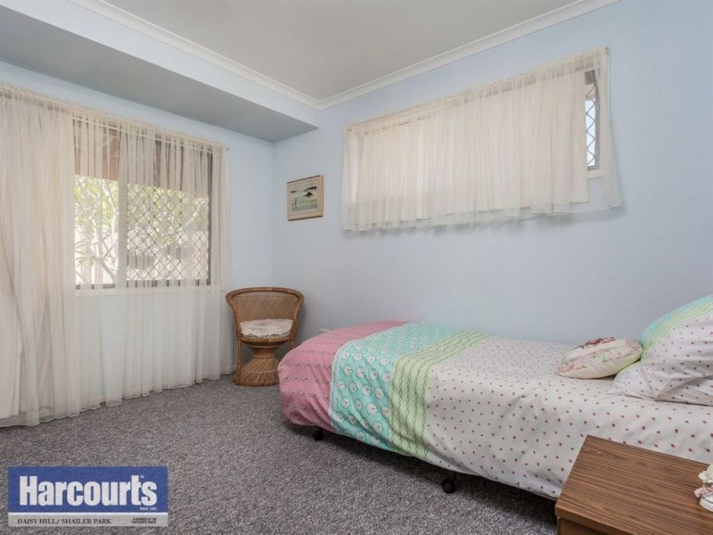 13 Oxley Circuit, Daisy Hill QLD 4127