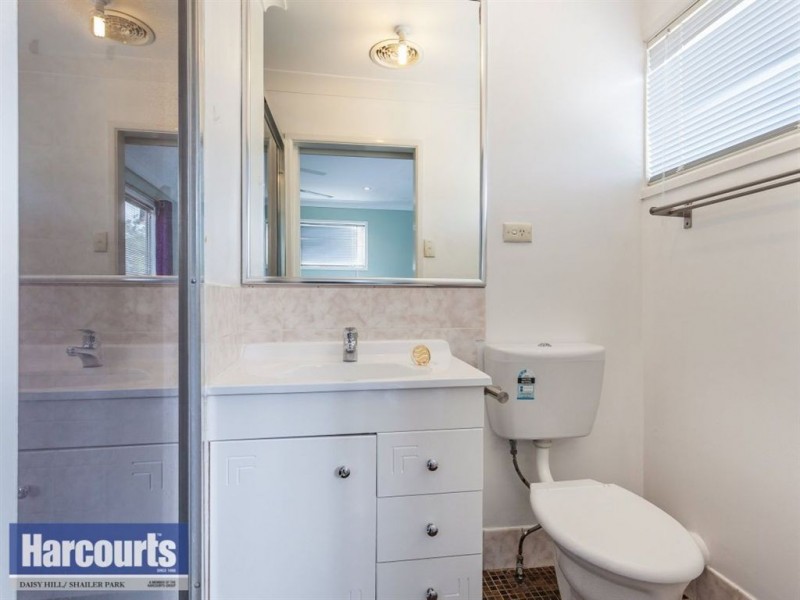 32 Valencia Way, Slacks Creek QLD 4127