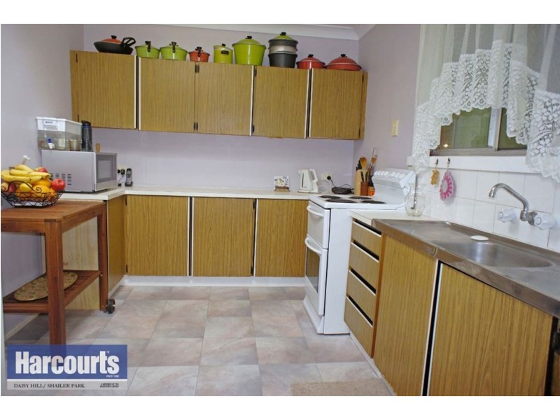 80 Richards Street, Loganlea QLD 4131