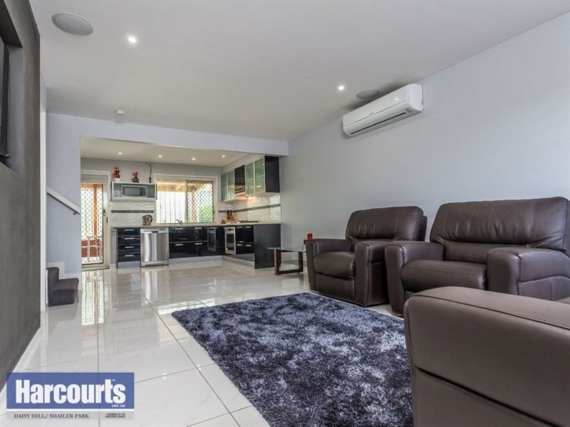 28/10 Harris Road, Underwood QLD 4119