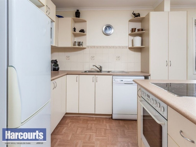 14 Grenville Street, Springwood QLD 4127