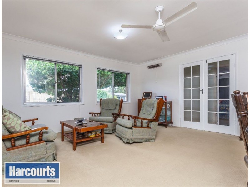 31 Allamanda Drive, Daisy Hill QLD 4127