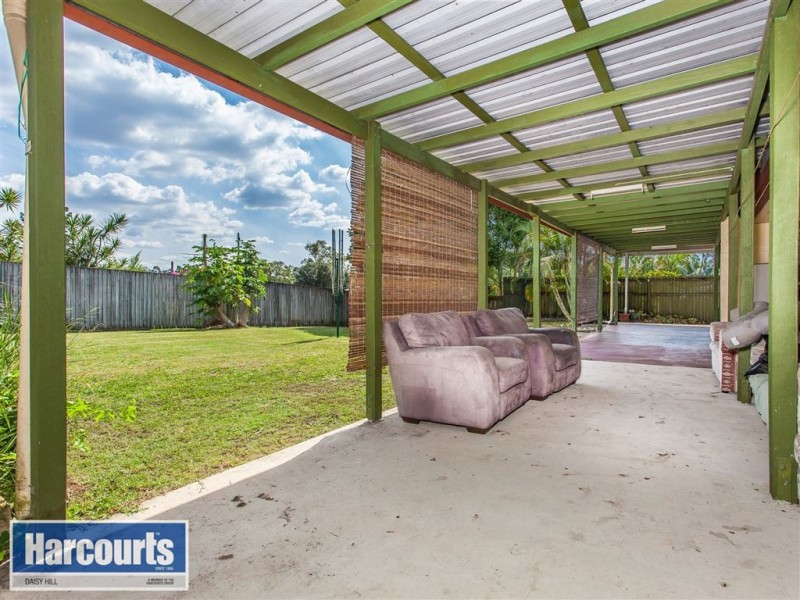 18 Whitfield Avenue, Springwood QLD 4127