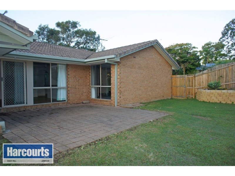 20 Blackthorn Crescent, Shailer Park QLD 4128