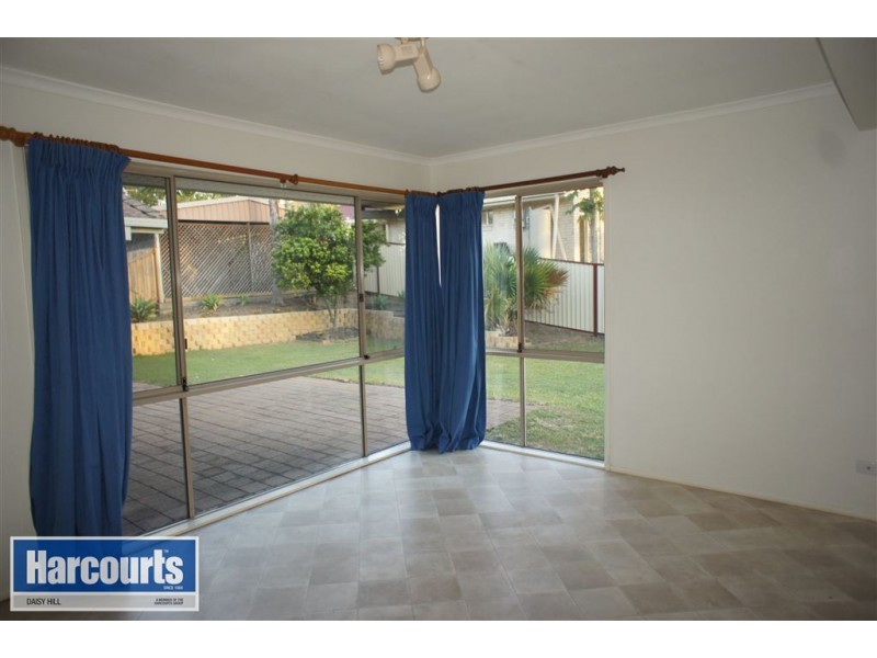 20 Blackthorn Crescent, Shailer Park QLD 4128