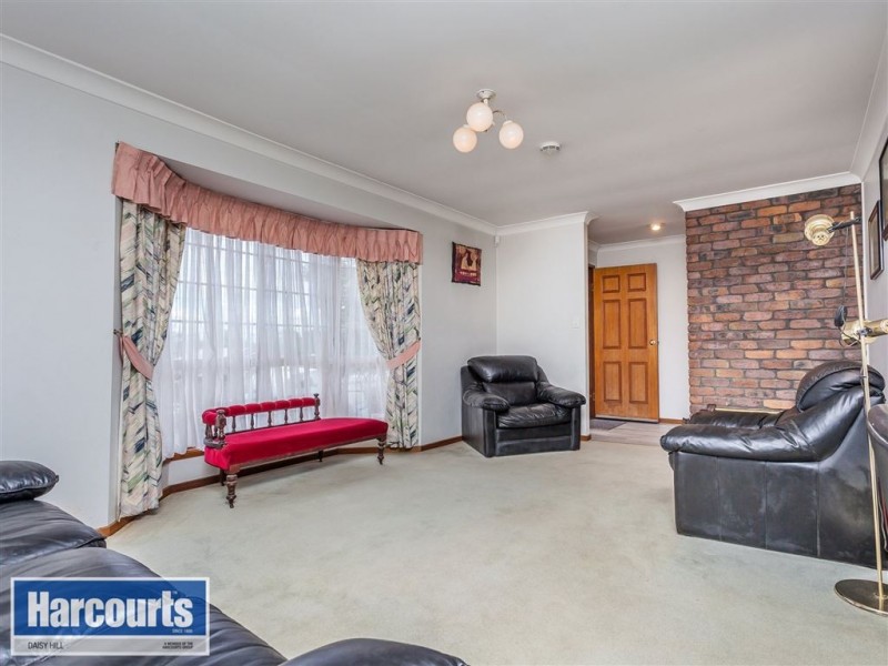 28 Ellendale Crescent, Daisy Hill QLD 4127