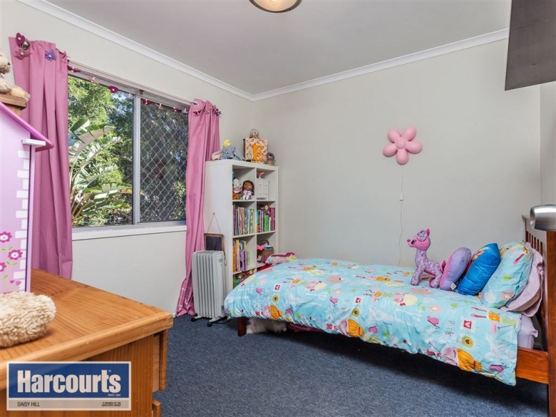8 Dewar Drive, Loganholme QLD 4129