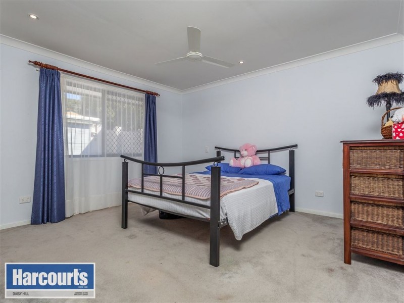 31 Lobelia Avenue, Daisy Hill QLD 4127