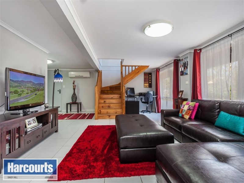 57 Lobelia Avenue, Daisy Hill QLD 4127