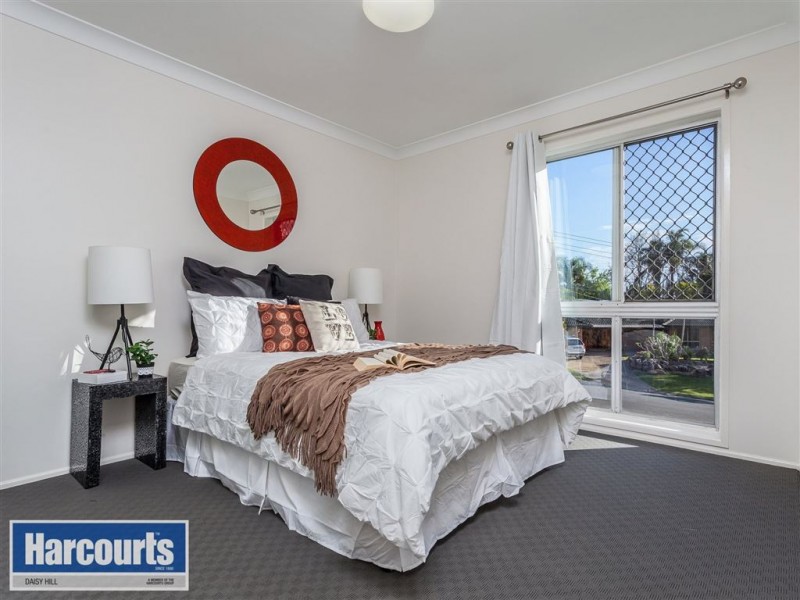 4 Lasandra Court, Shailer Park QLD 4128