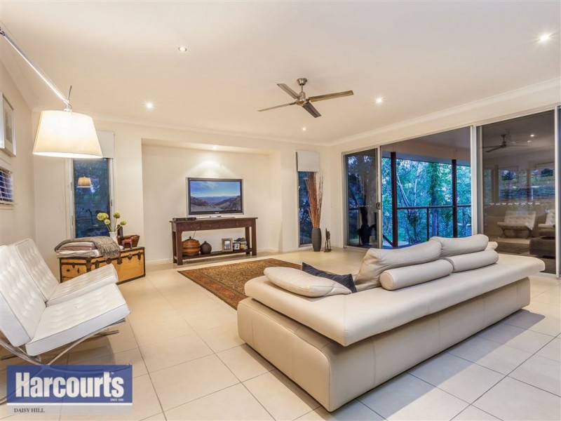 19 Osanna Street, Daisy Hill QLD 4127