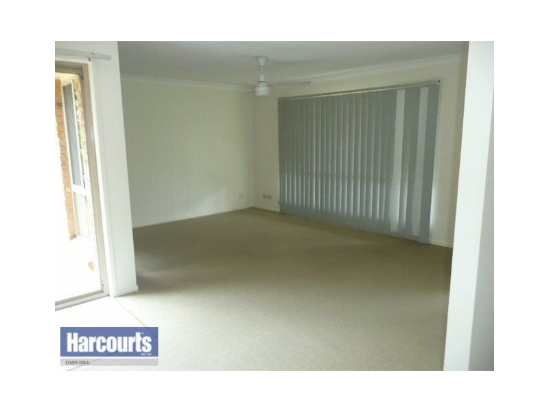 4 Lohr Court, Meadowbrook QLD 4131