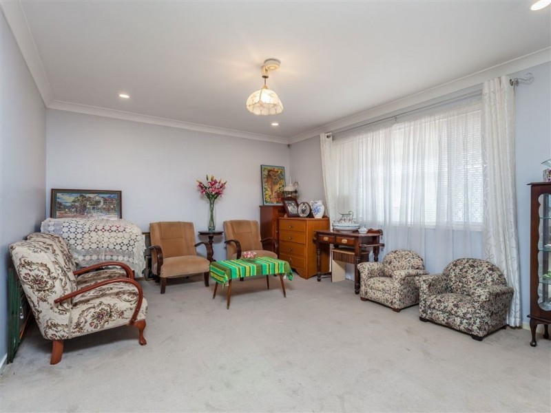 8 Almira Street, Shailer Park QLD 4128