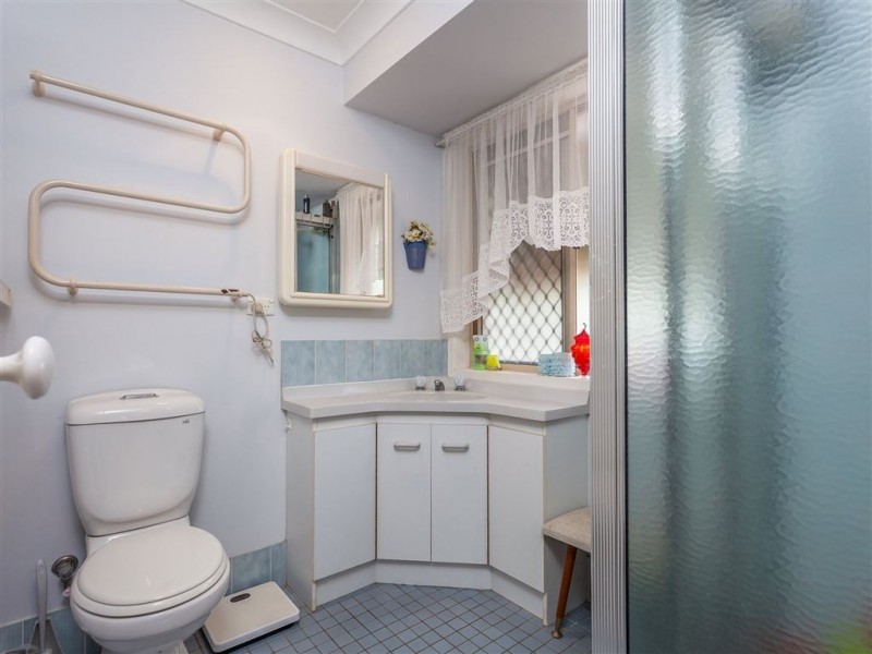 8 Almira Street, Shailer Park QLD 4128