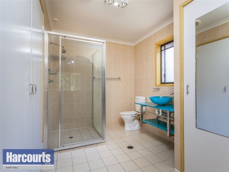 60 Coleman Crescent, Springwood QLD 4127