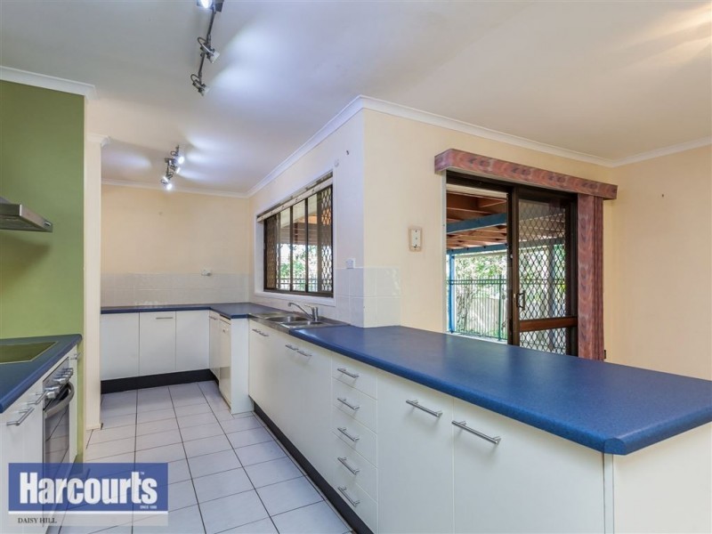 60 Coleman Crescent, Springwood QLD 4127