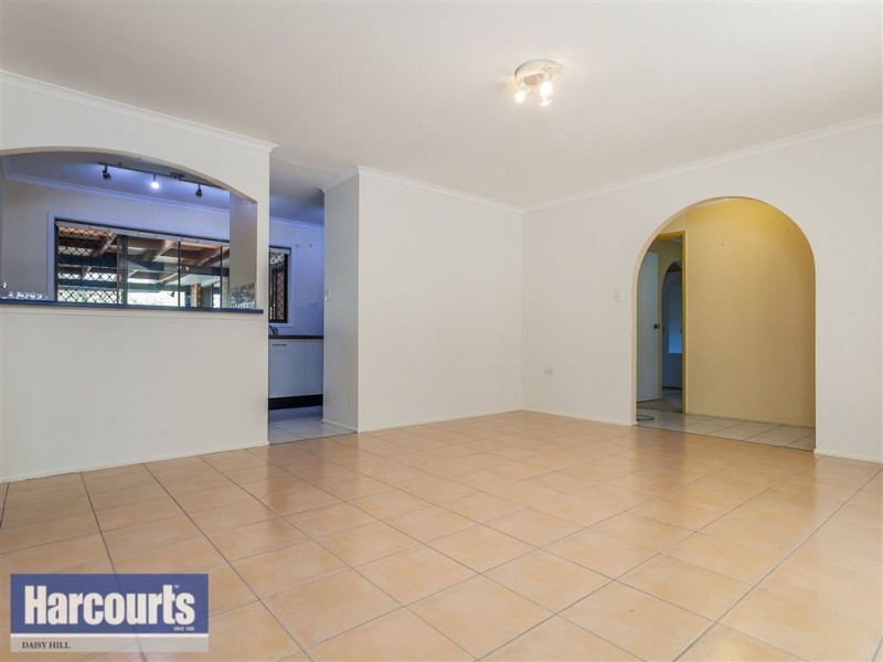 60 Coleman Crescent, Springwood QLD 4127