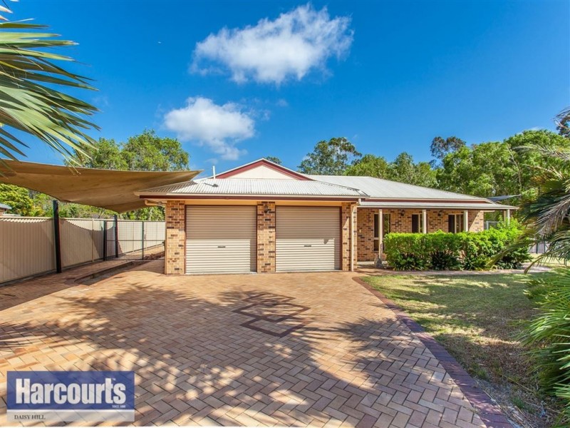 10 Oppermann, Meadowbrook QLD 4131