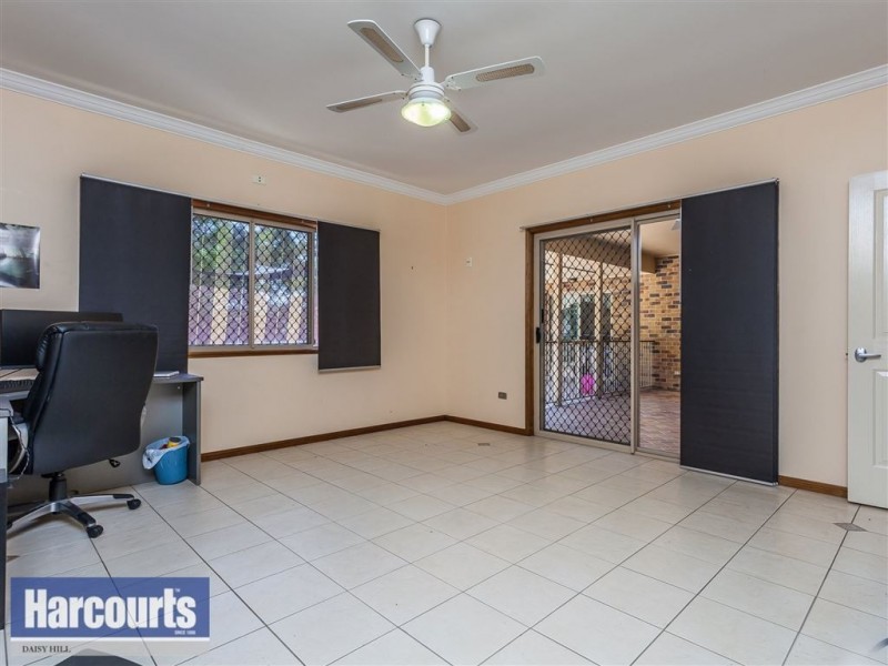 10 Oppermann, Meadowbrook QLD 4131