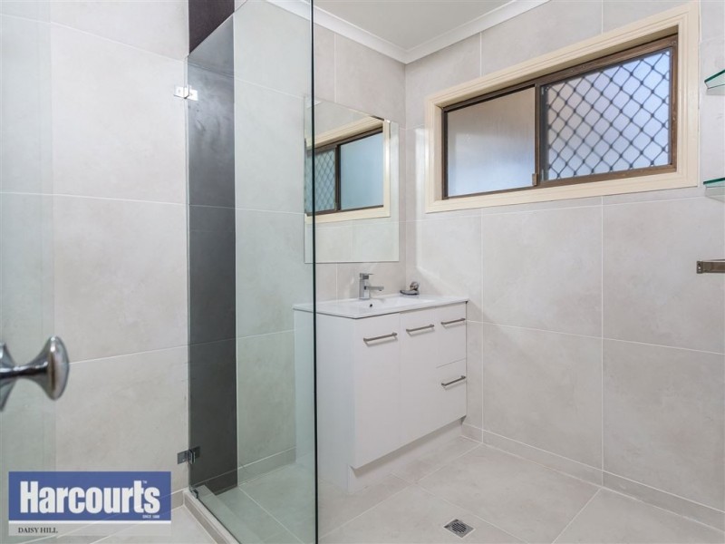 30 Leslie Parade, Slacks Creek QLD 4127
