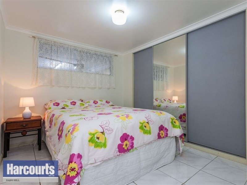24 Coolcrest Street, Daisy Hill QLD 4127