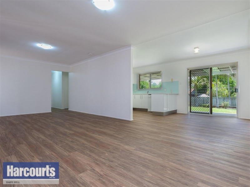 4 Oxley Circuit, Daisy Hill QLD 4127