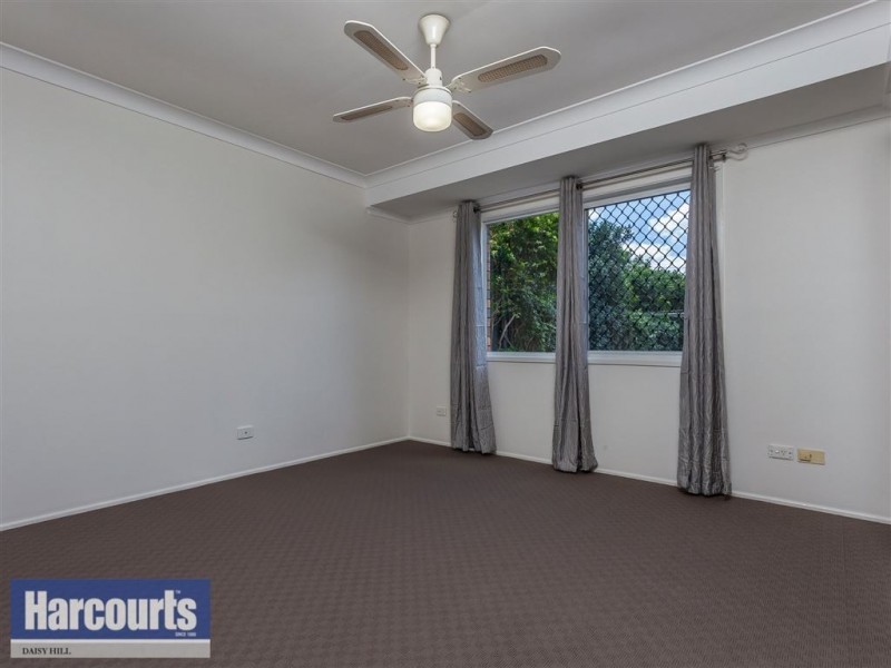 4 Oxley Circuit, Daisy Hill QLD 4127