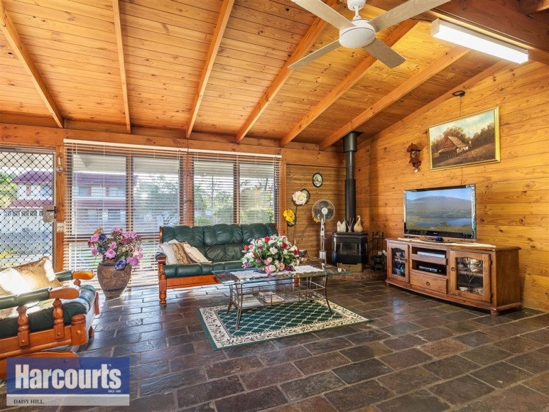 8 Doretta Street, Shailer Park QLD 4128