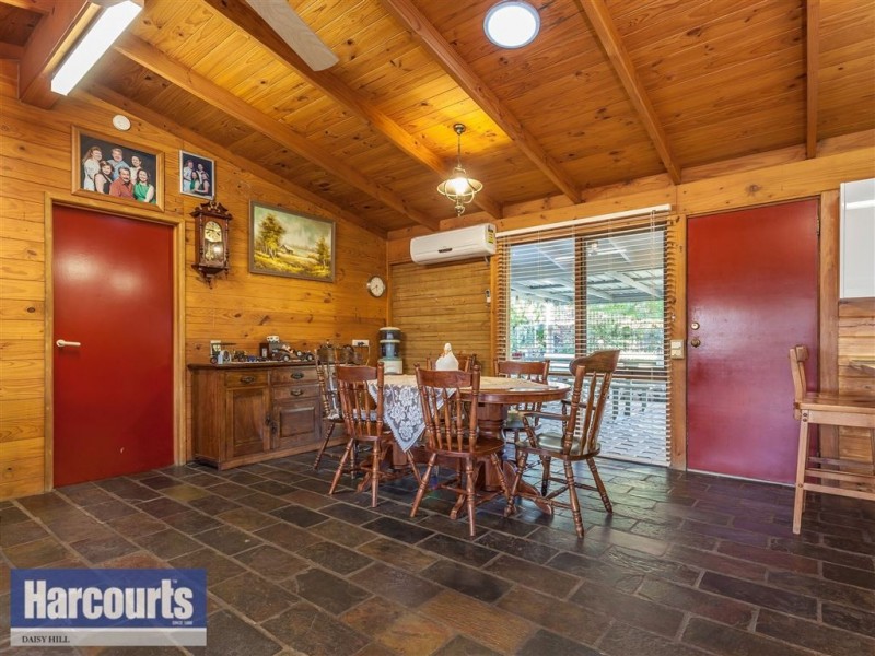 8 Doretta Street, Shailer Park QLD 4128