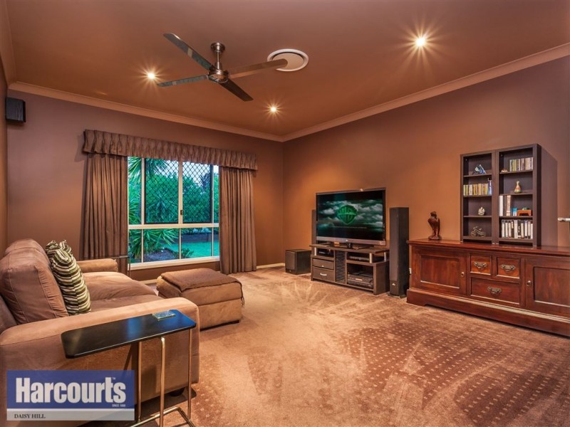 29a Hillside Drive, Daisy Hill QLD 4127