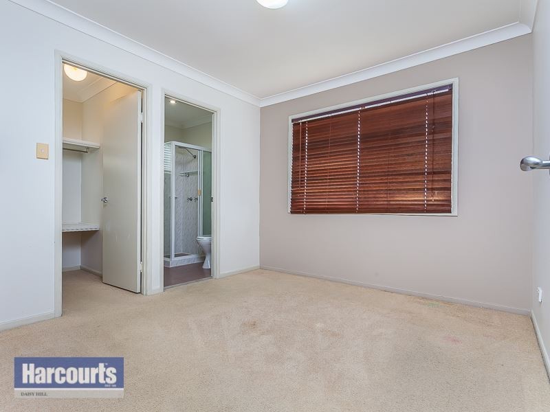 3 Buckley Street, Edens Landing QLD 4207
