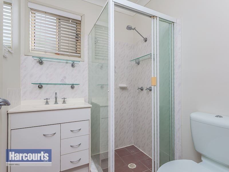 3 Buckley Street, Edens Landing QLD 4207