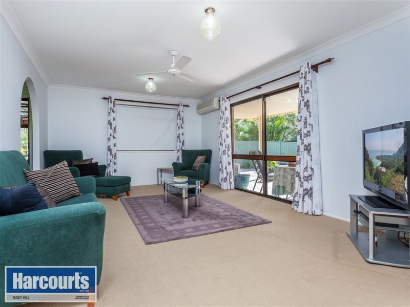 210 Upper Lyndale Street, Shailer Park QLD 4128