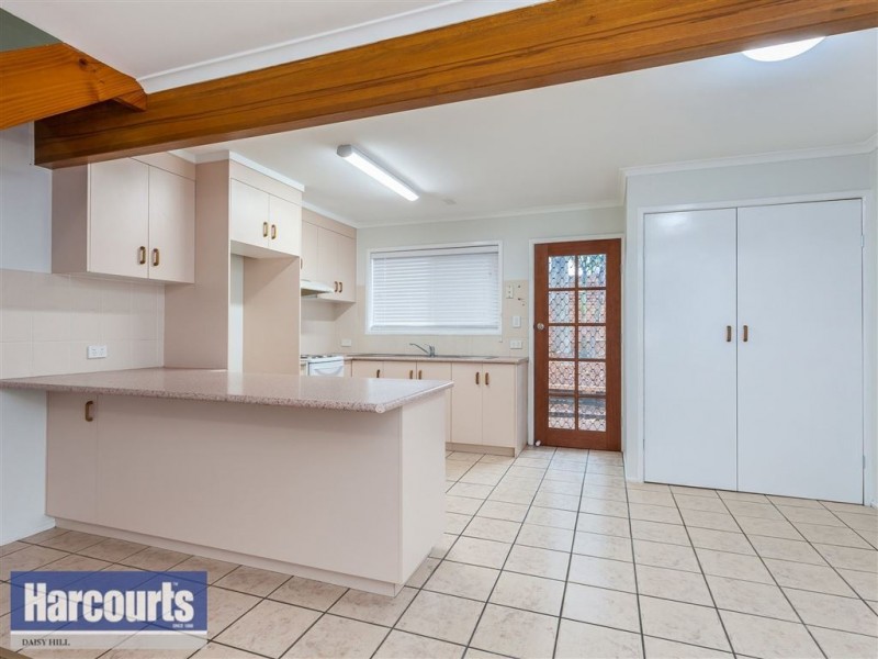 50/111 Barbaralla Drive, Springwood QLD 4127