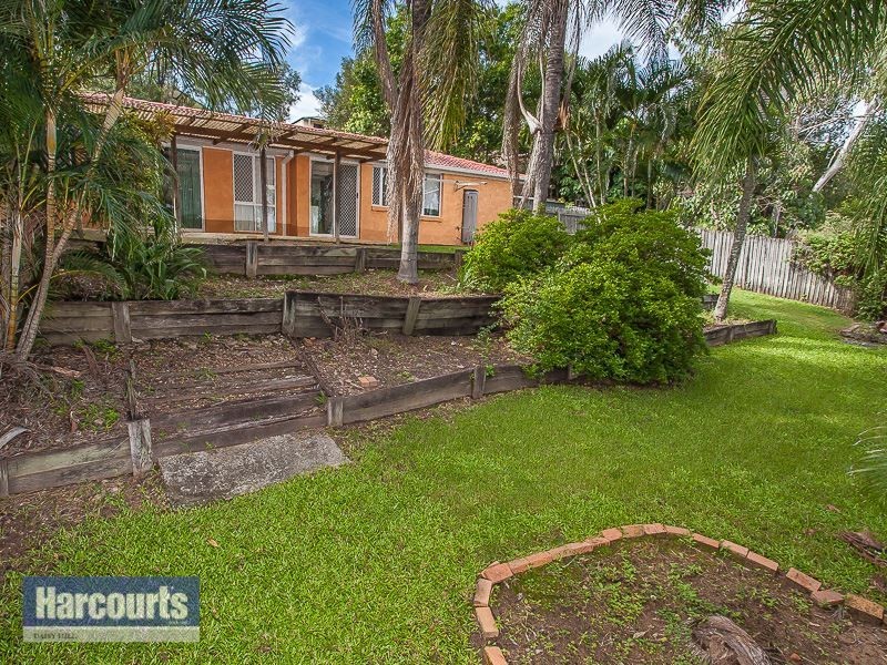 17 Overland Drive, Edens Landing QLD 4207