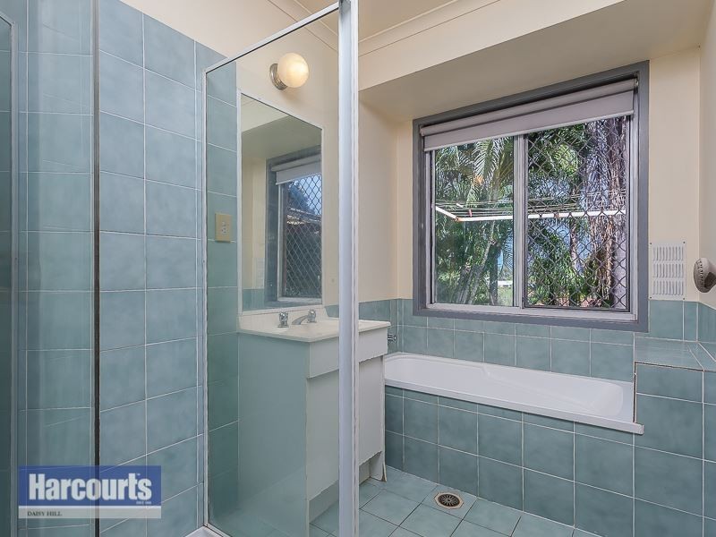 17 Overland Drive, Edens Landing QLD 4207