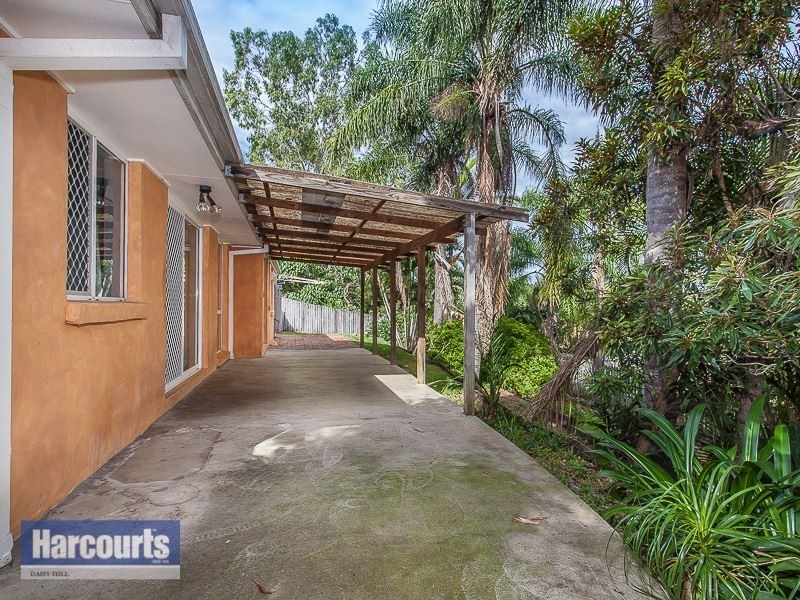 17 Overland Drive, Edens Landing QLD 4207