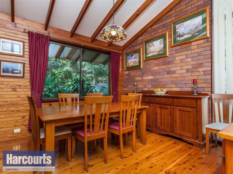 11 Forest Street, Daisy Hill QLD 4127