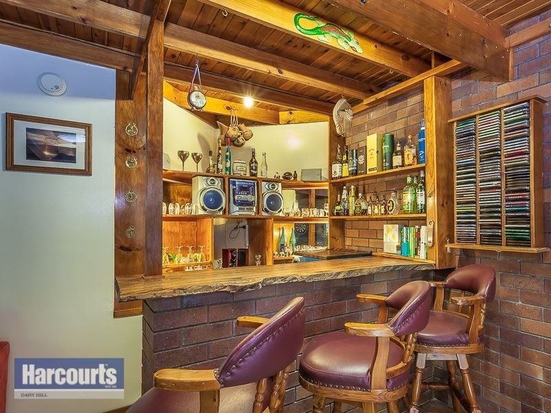 11 Forest Street, Daisy Hill QLD 4127