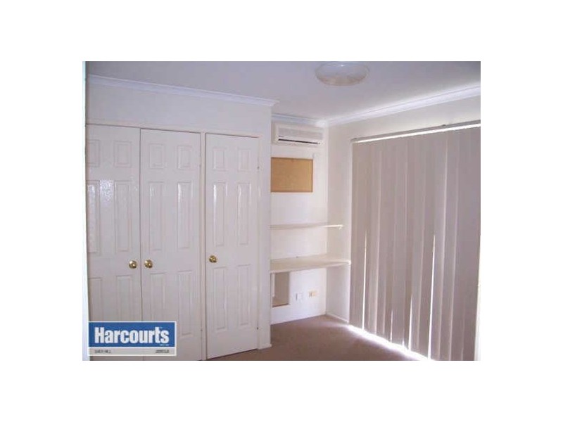 53 Edenlea Dr, Meadowbrook QLD 4131