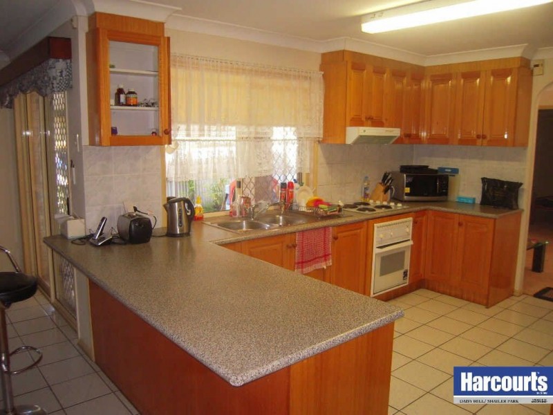 10A Oleander St, Daisy Hill QLD 4127