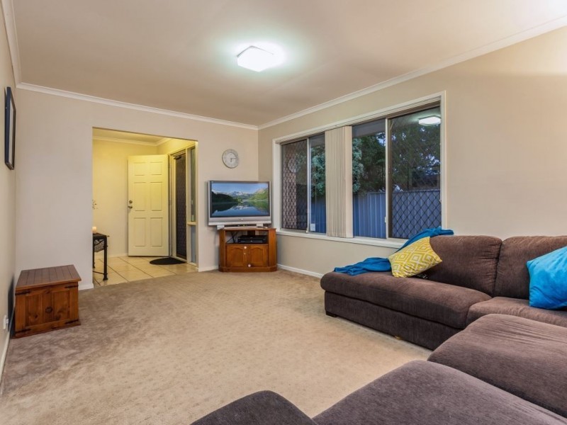 11 Achilles Drive, Springwood QLD 4127