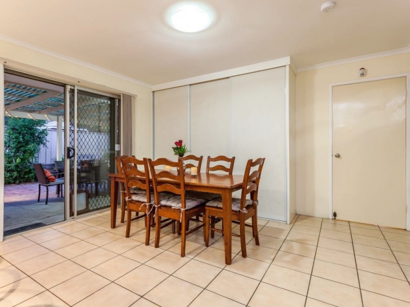 11 Achilles Drive, Springwood QLD 4127