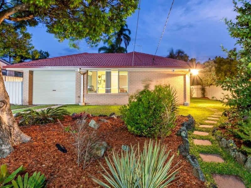 11 Achilles Drive, Springwood QLD 4127
